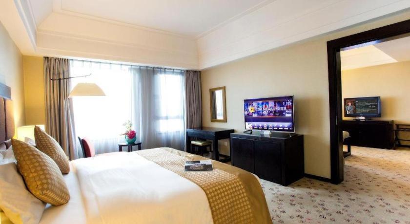 Shenyang Haiyun Jinjiang International Hotel Exterior foto