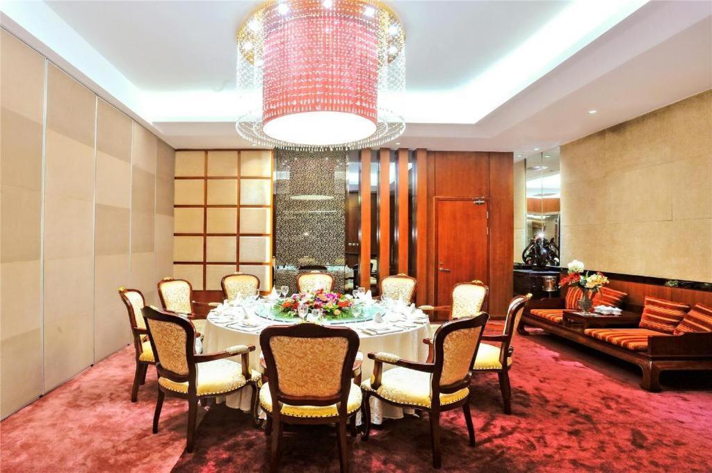 Shenyang Haiyun Jinjiang International Hotel Exterior foto